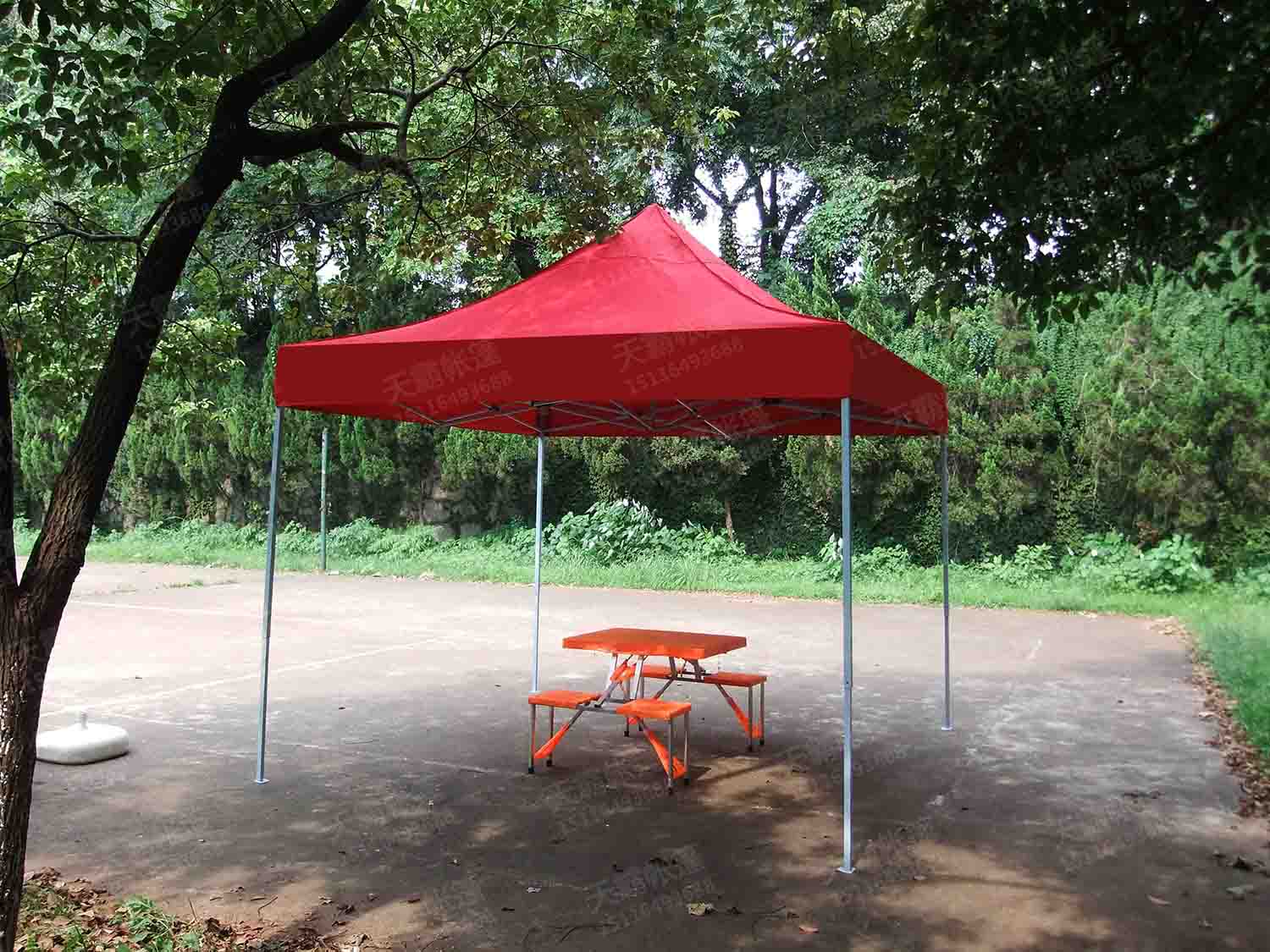 廣告帳篷相比于其他促銷器材的優(yōu)勢