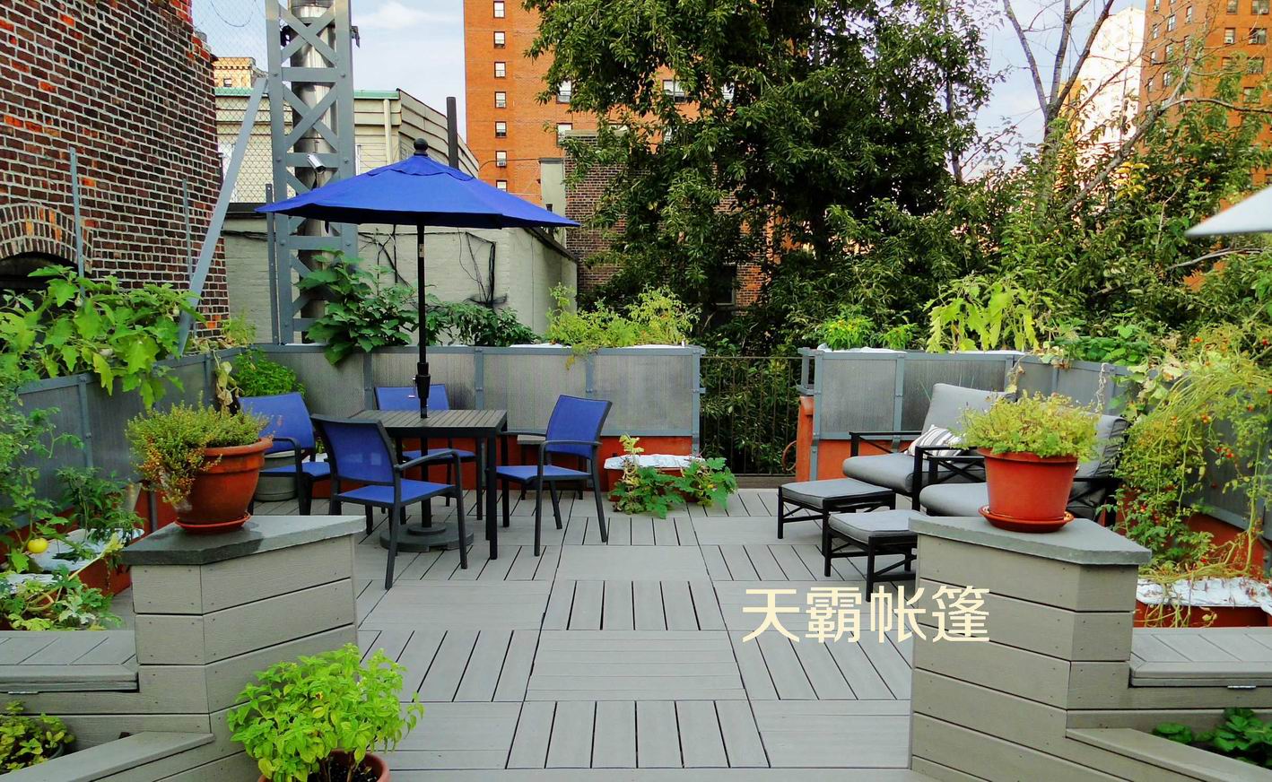 休閑桌椅傘，如何打造一個(gè)漂亮的露臺(tái)