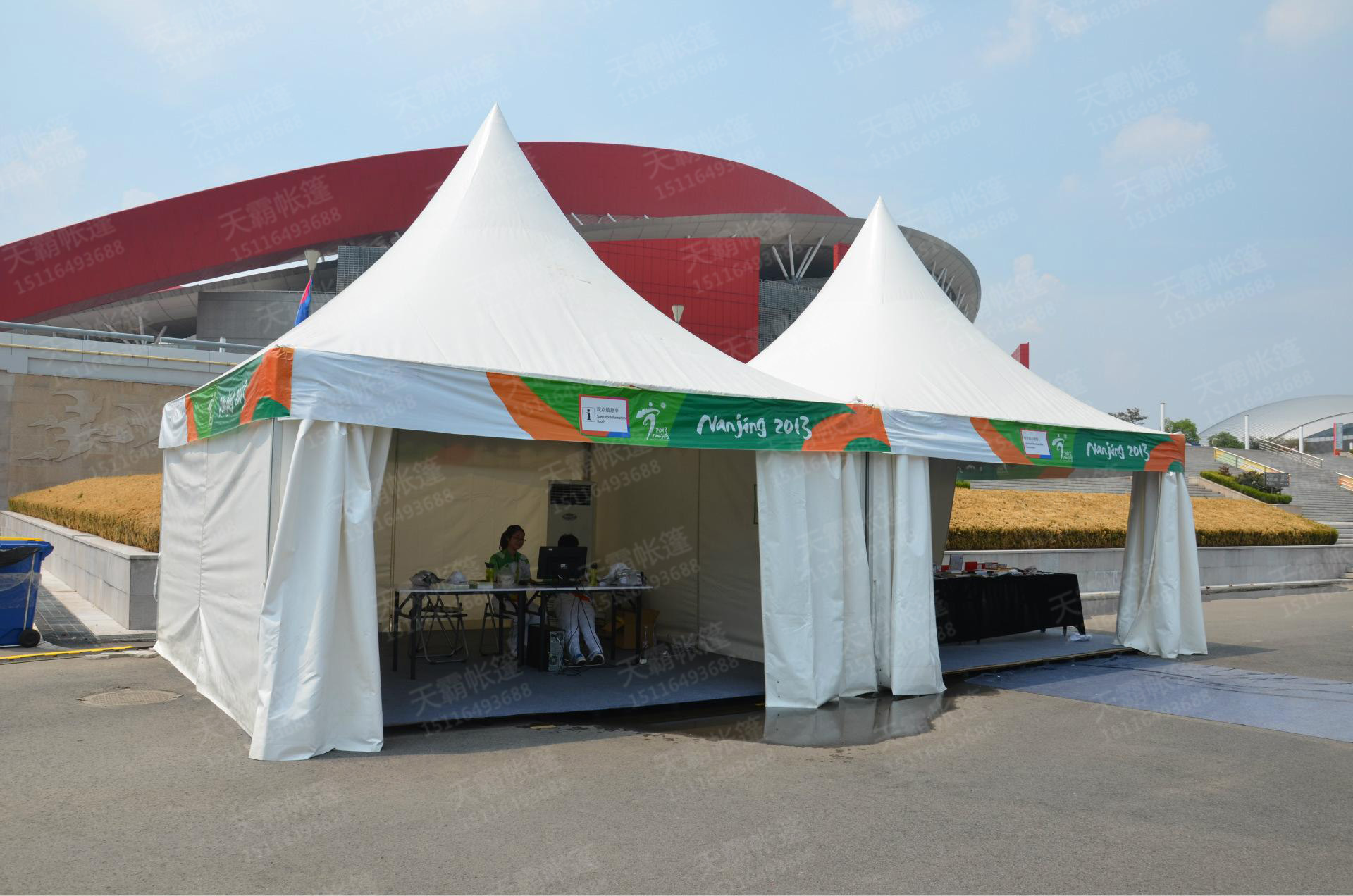 尖頂篷在公園景區(qū)的使用