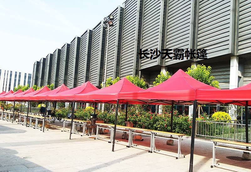 天霸折疊帳篷租賃，價(jià)格便宜數(shù)量多